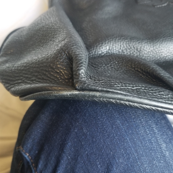 Tory Burch Thea Hobo shoulder bag - Picture 2 of 8